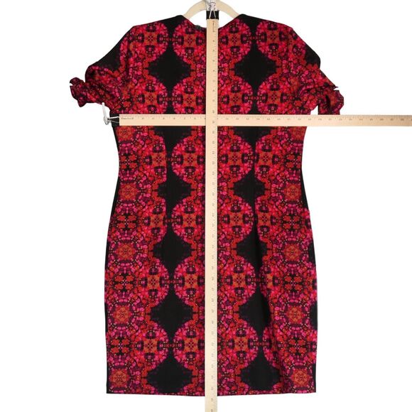 Red Pink and Black Dress Womens Size 14 Very Stretchy Sheath Shift Pencil - Picture 7 of 10